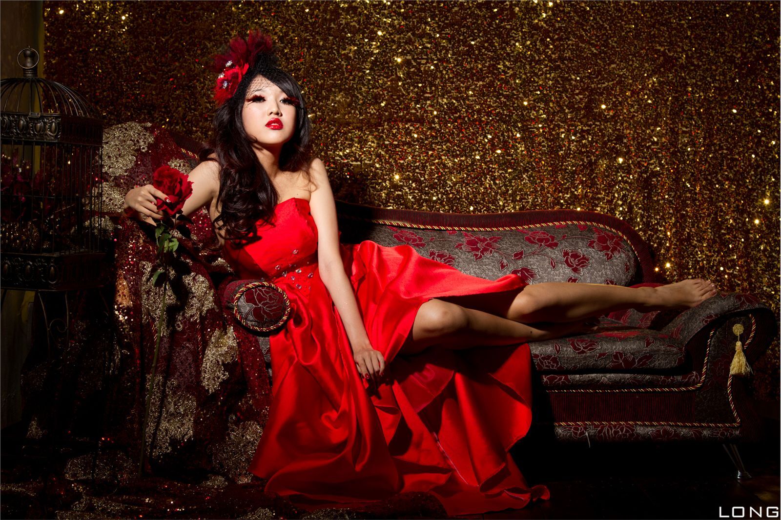 Jill 瑋廷 棚拍 婚紗之红 Beauty性感美女写真套图